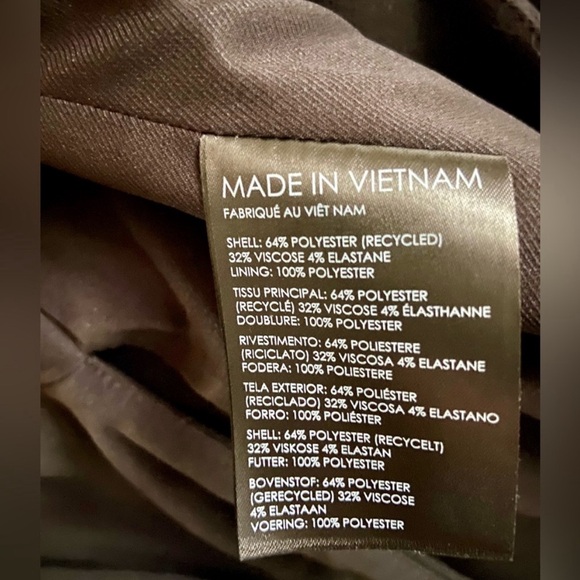 Club Monaco Classic Black Blazer Tortoise Buttons, Size 2 Wear to Work Workwear - Picture 3 of 3